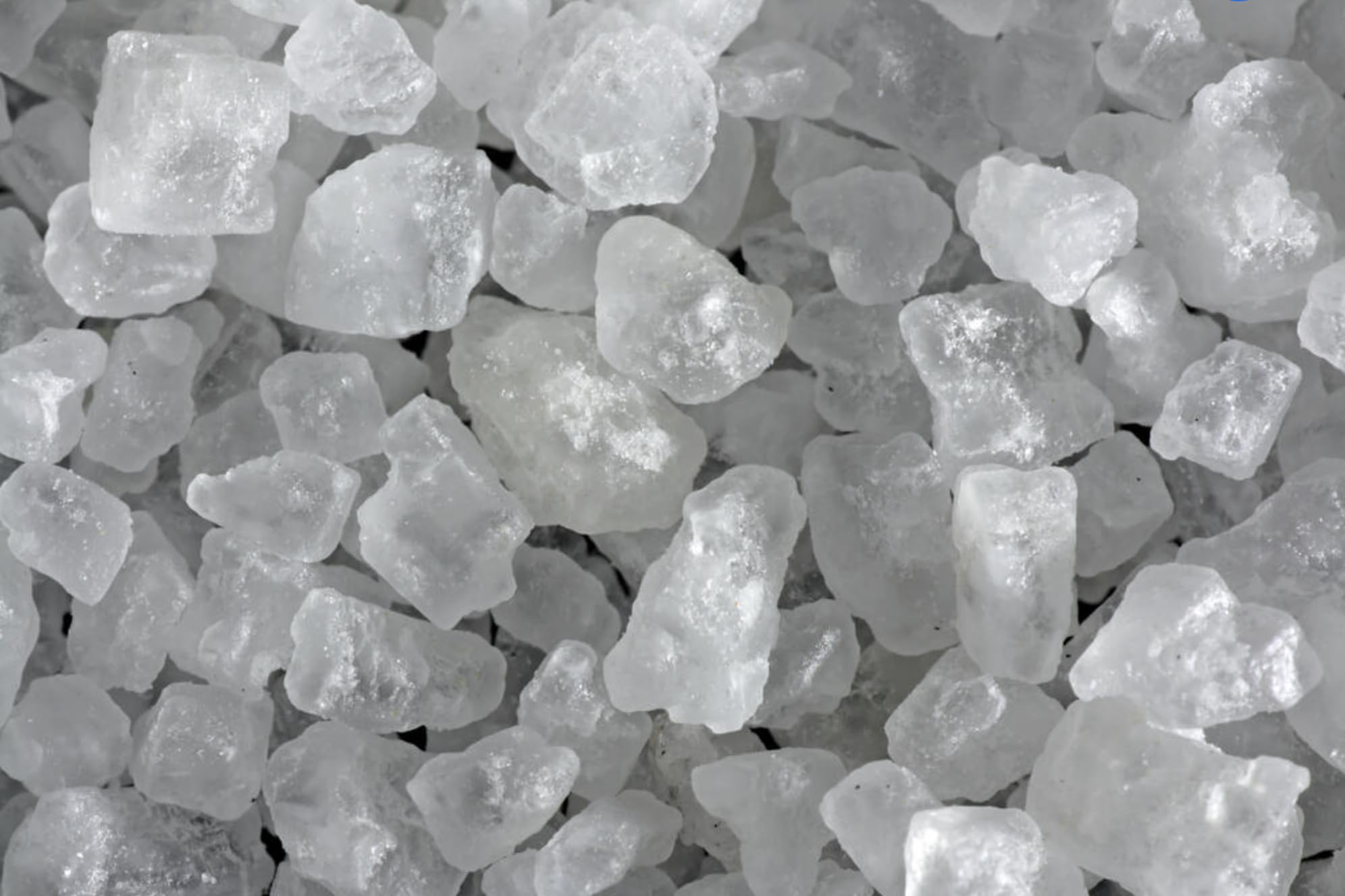 Rock Salt Ice Melt – 50 lb Bag Natural Halite Sodium Chloride Deicer | Fast-Acting Snow & Ice Melter for Driveways, Sidewalks, Steps & Parking Lots | Winter Rock Salt for Residential & Commercial Use